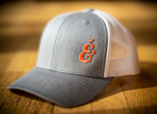 Étienne Outdoors Solo Icon Snap Back Trucker Cap